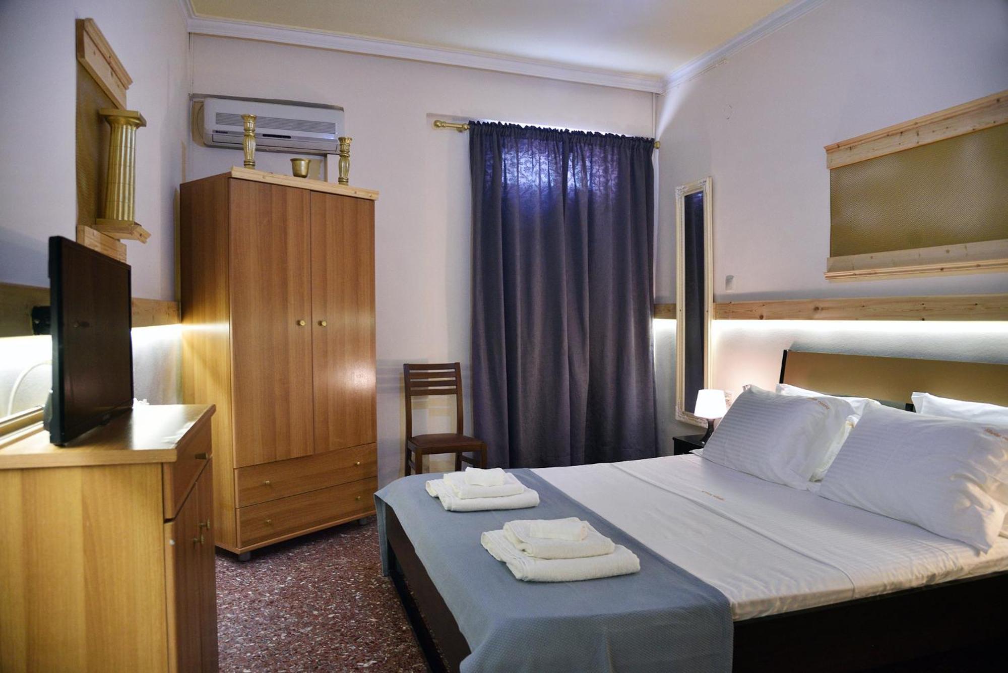 Nikolas Rooms Chania  Bagian luar foto